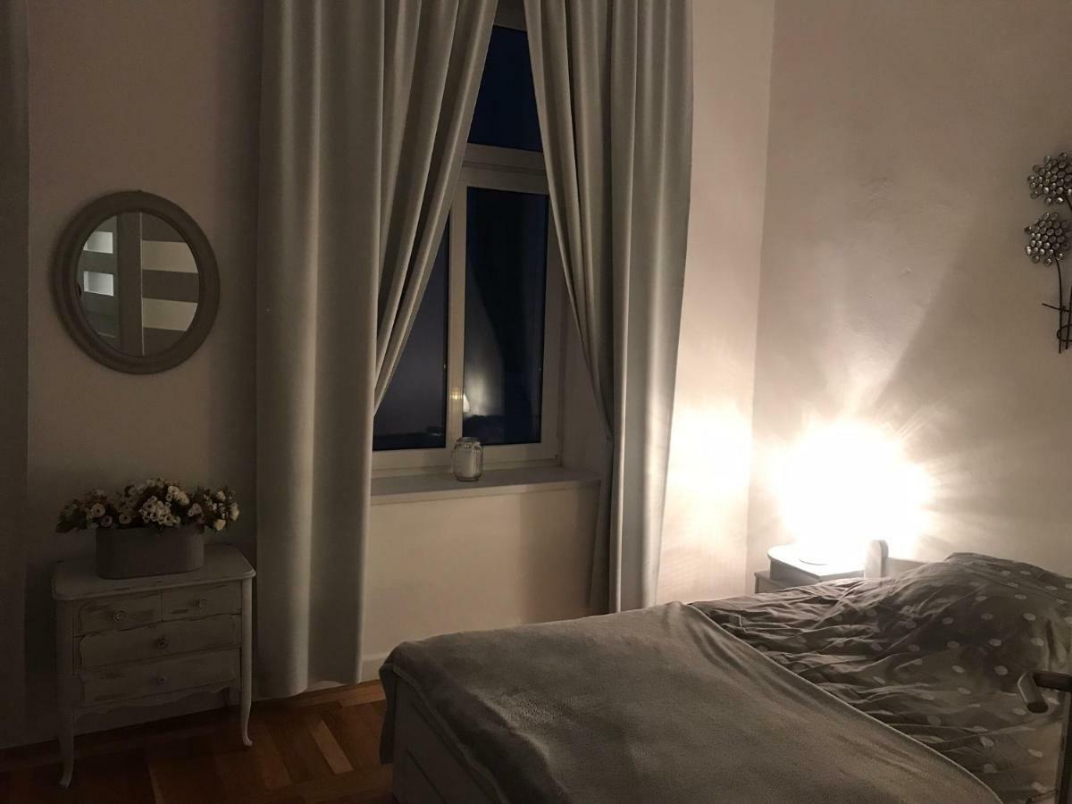 Nokturn Apartament Duszniki Zdrój Buitenkant foto
